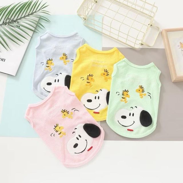 เสื้อ Snoopy แขนกุด